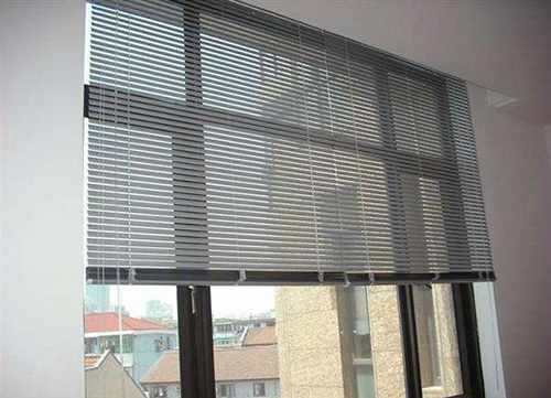 衛(wèi)生間百葉窗如何選購？