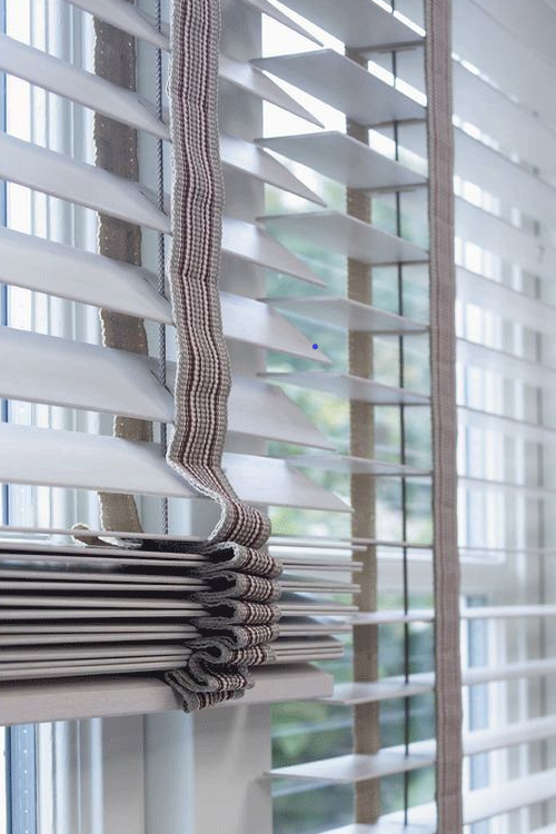 百葉窗用哪種材質(zhì)好？四種百葉窗材質(zhì)推薦