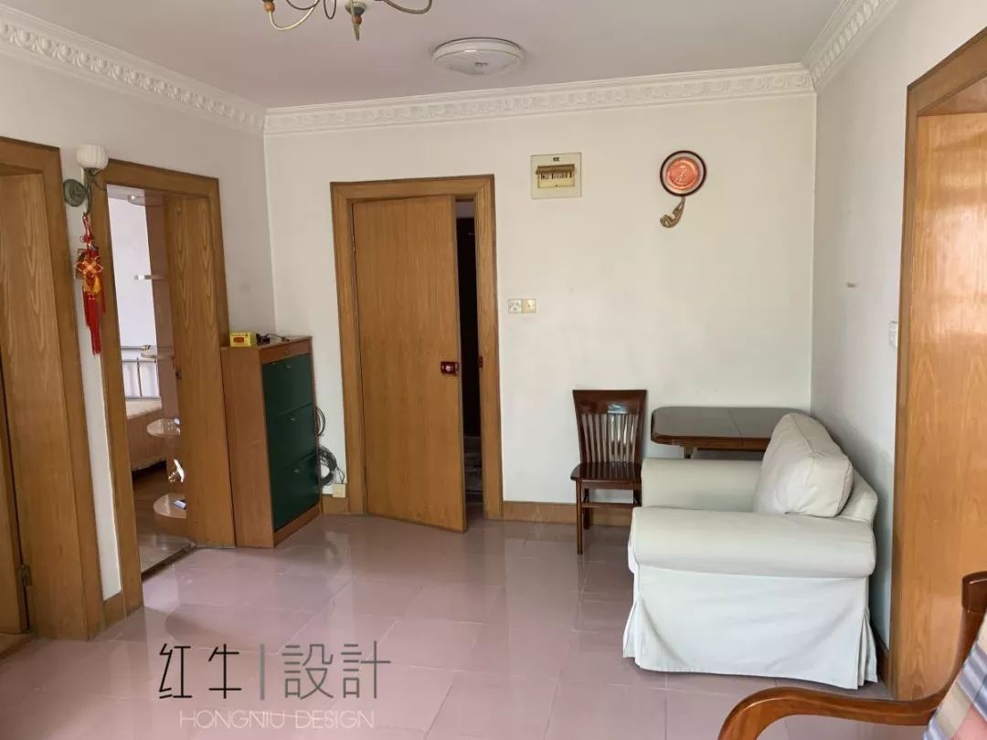 南京老房翻新--“能住”與“好住”之間，就差這點(diǎn)改變！02改造前_客廳