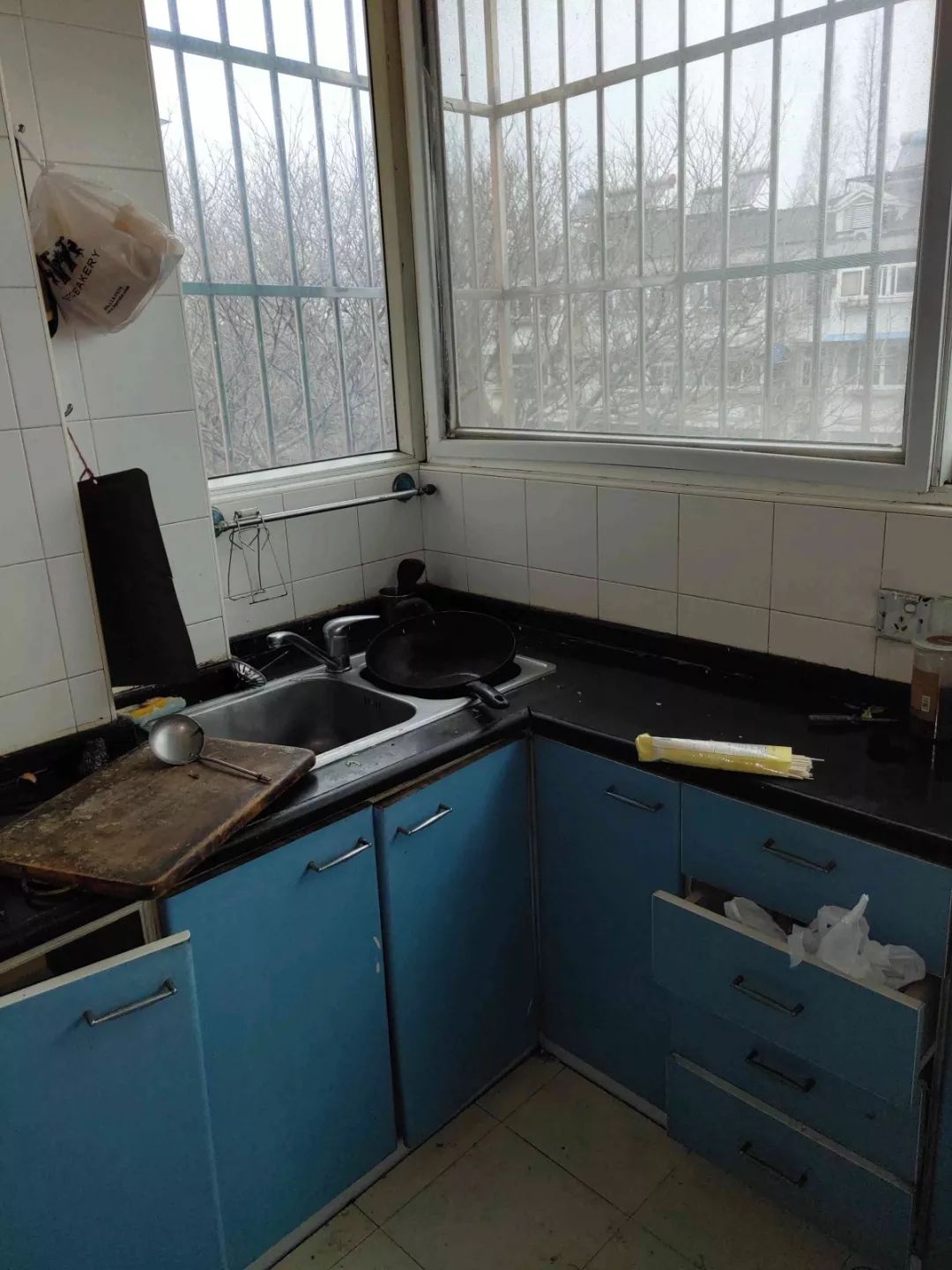 南京龍蟠花苑90㎡現(xiàn)代輕奢--老房升級改造，變身時尚精致家！06餐廳改造