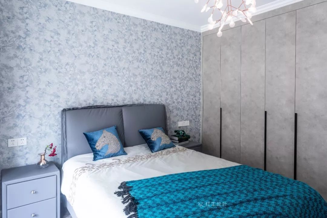 南京龍蟠花苑90㎡現(xiàn)代輕奢--老房升級改造，變身時尚精致家！13臥室改造