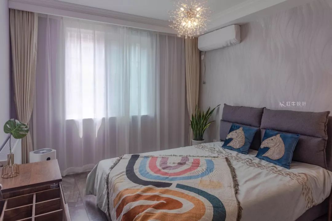 南京龍蟠花苑90㎡現(xiàn)代輕奢--老房升級改造，變身時尚精致家！14臥室改造