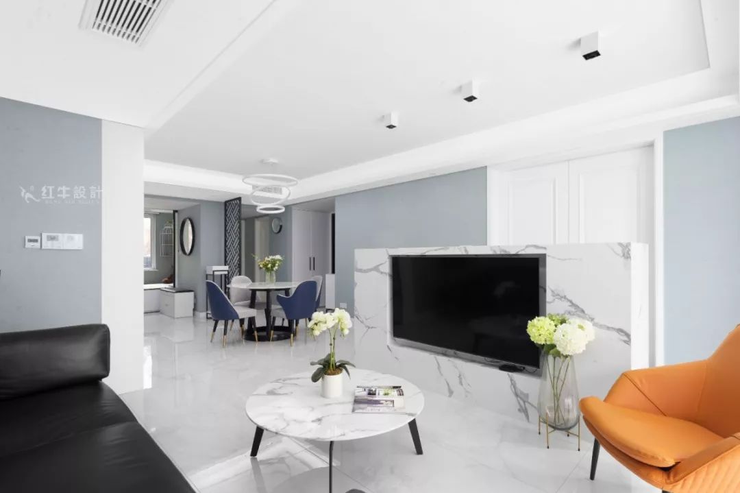 南京雅居樂(lè)145㎡現(xiàn)代簡(jiǎn)約--演繹當(dāng)代生活美學(xué)07餐廚設(shè)計(jì)01客廳