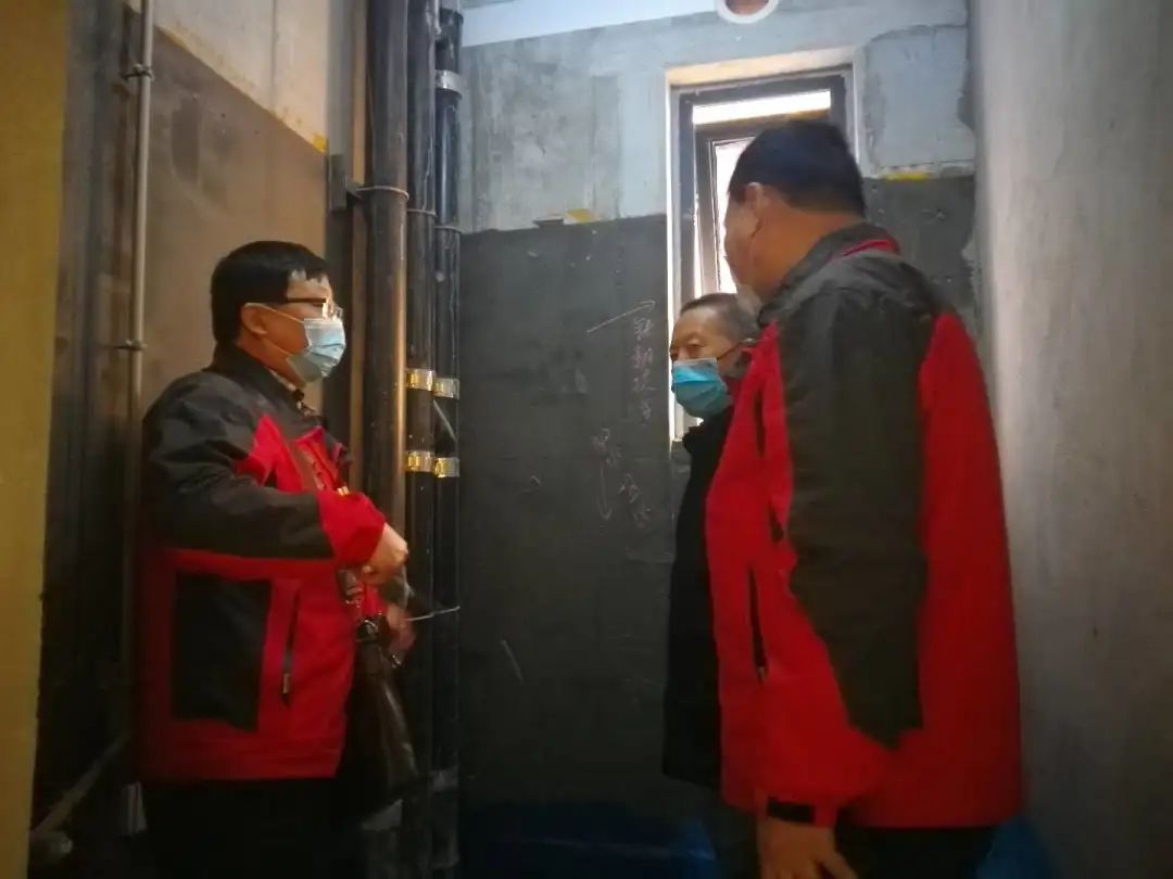 紅牛巡檢 | 董事長“老汪”視察工地，總經(jīng)理帶隊檢查工地！