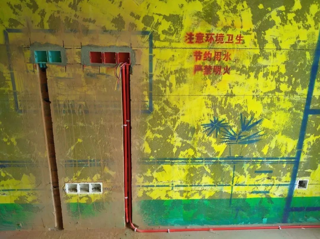 紅牛巡檢 | 開工不久的工地是什么樣的？