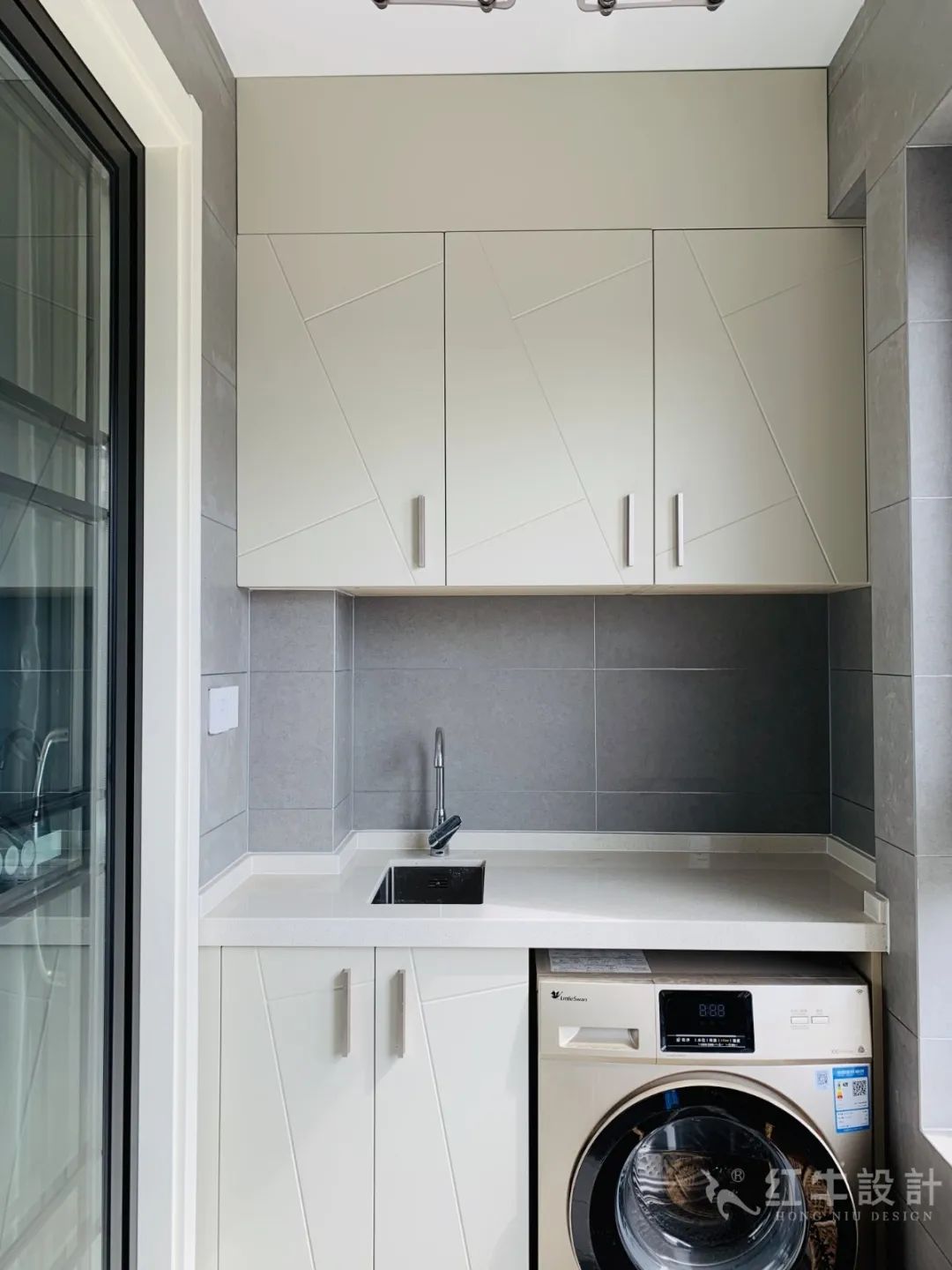 孟憲濤_保利國際社區(qū)115㎡現(xiàn)代北歐--簡潔明亮之家，一人獨居太愜意！09實景效果_陽臺