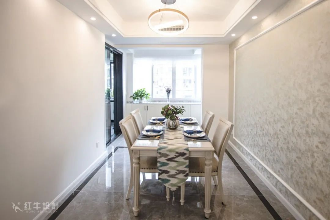 最美畢業(yè)照 ⑥--簡美不一定是深色系，也可以這樣清爽哦！06餐廳