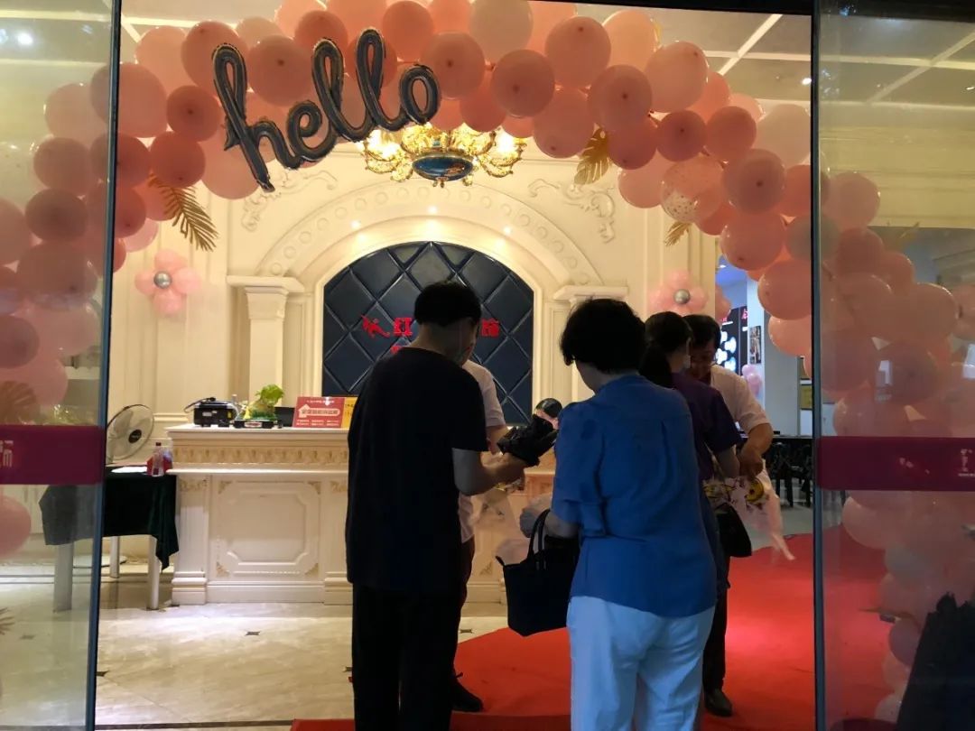 23周年 | 紅牛裝飾店慶“總裁簽售會”圓滿結束