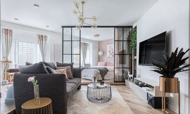 想裝玻璃推門，哪種更適合？