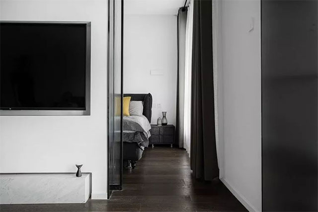 想裝玻璃推門，哪種更適合？