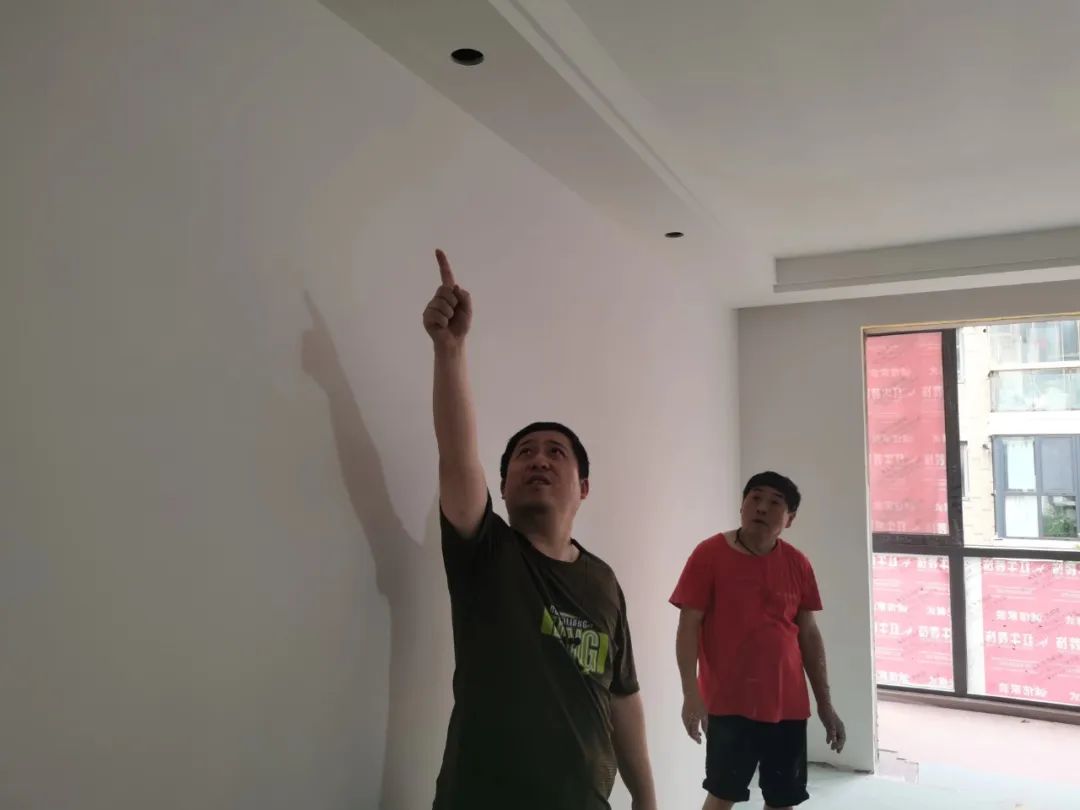 比起多變的天氣，工地突擊巡檢才是最可怕的，但也最真實(shí)！