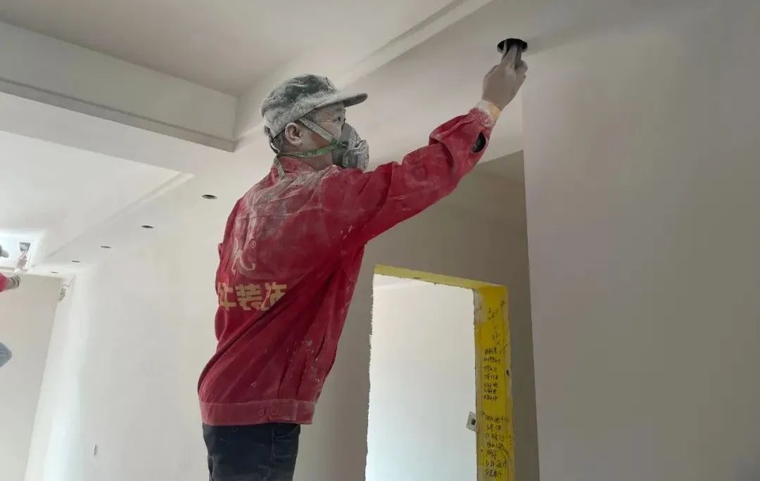 工地突擊巡檢｜揭秘紅牛裝飾品質(zhì)工程背后的“秘密”！