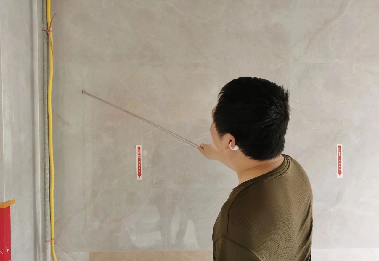 嚴(yán)控品質(zhì)，紅牛裝飾工程總監(jiān)→又雙叒叕帶隊(duì)去工地“找茬”了？！