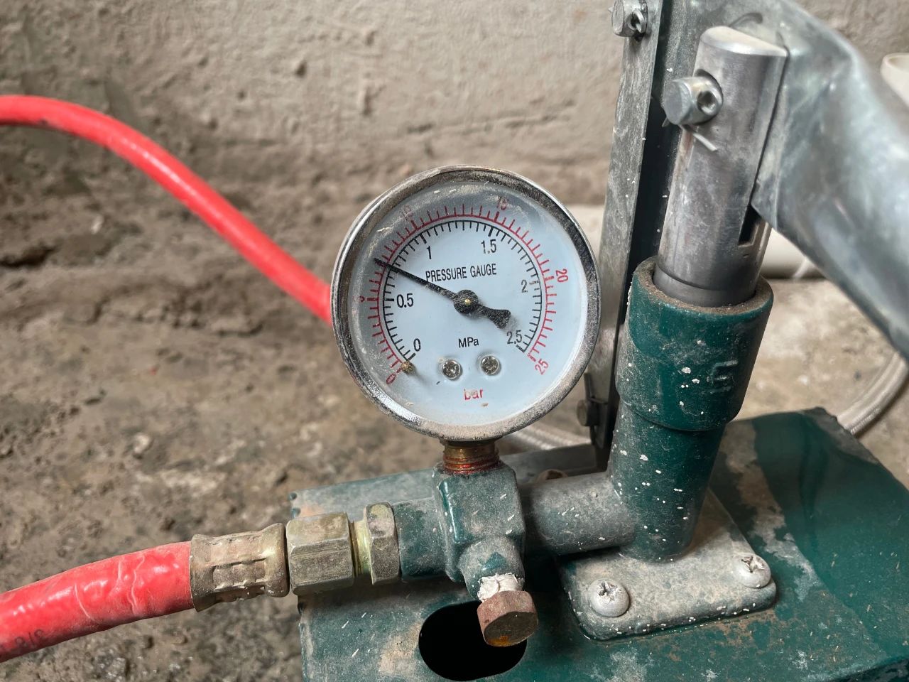 南京紅牛裝飾公司工地巡檢·水電驗(yàn)收篇：直擊家裝中最隱蔽的工程