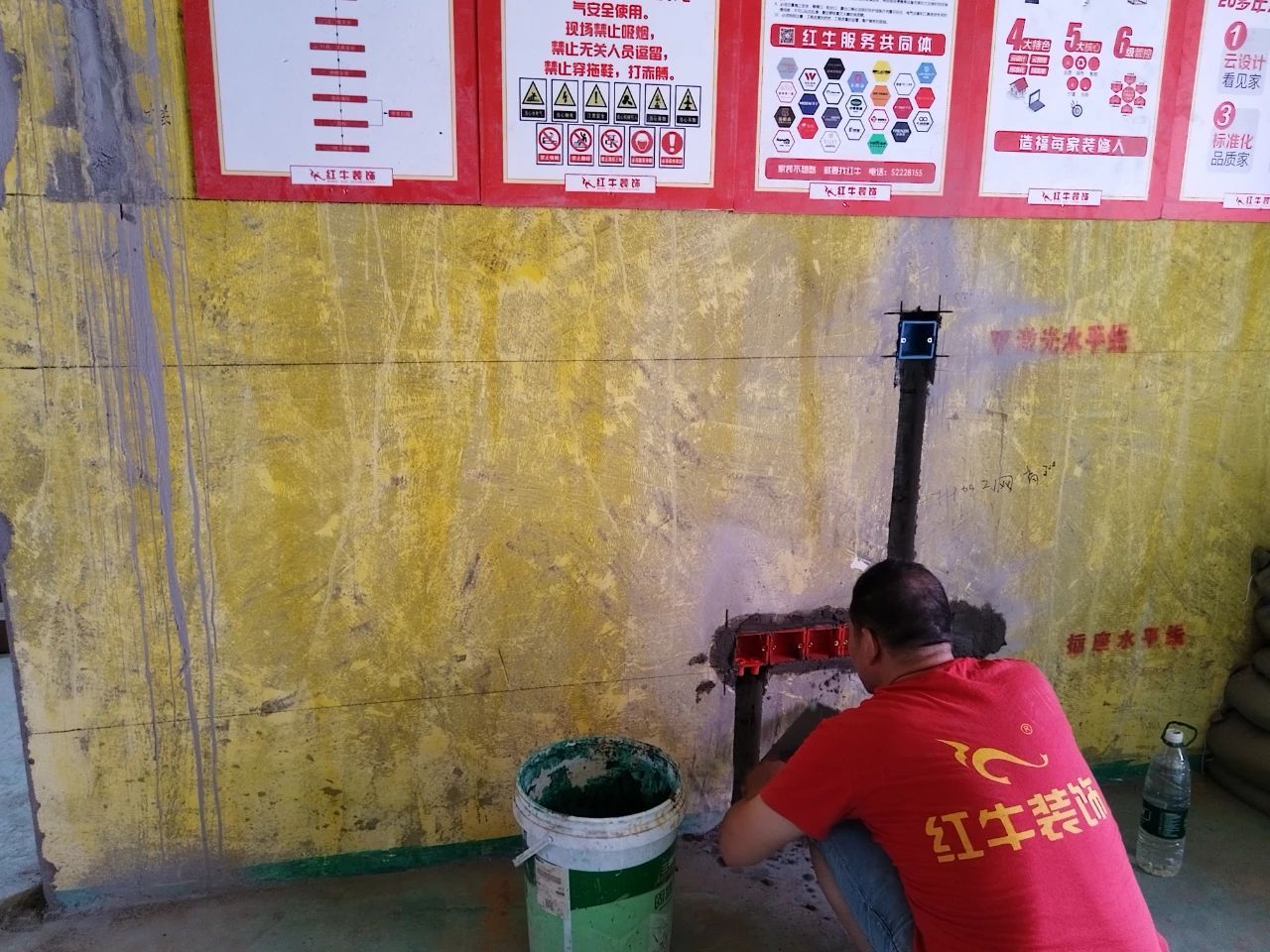 南京紅牛裝飾：持續(xù)高溫模式，也難擋巡檢之心，踐行品質(zhì)承諾