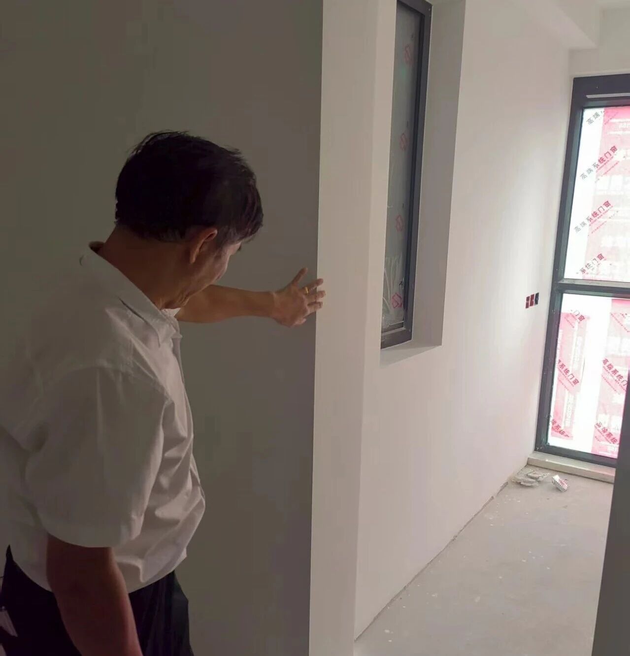 金九銀十裝修季｜南京紅牛裝飾工程總監(jiān)：工地巡檢無小事，嚴苛落實工藝標準！