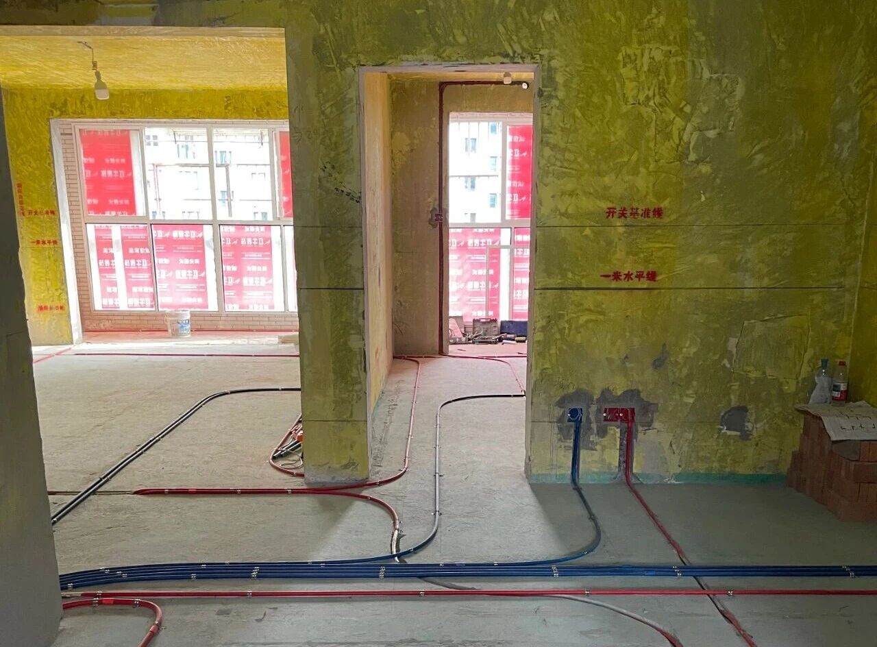 工地巡檢：雙節(jié)同慶，品質(zhì)同行，嚴把每一道工序，用心守護夢想家！