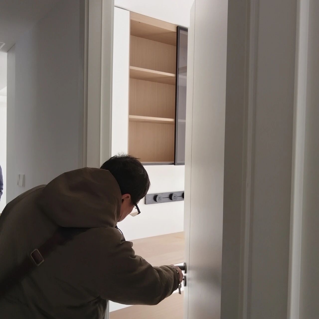 工地巡檢：步履不停，以行動兌現(xiàn)品質(zhì)承諾，嚴格把控每一環(huán)！